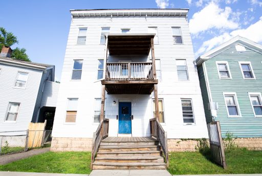 81 Houston Street, 2L – photo 1