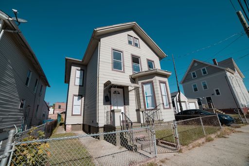 7 Woolsey Street, 2 – photo 1