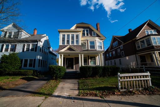 89 Hubinger Street, 3 – photo 1