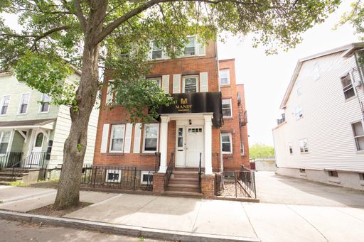 19 Brown Street, 3 – photo 1