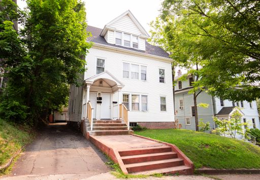 252 Huntington Street, 3 – photo 1