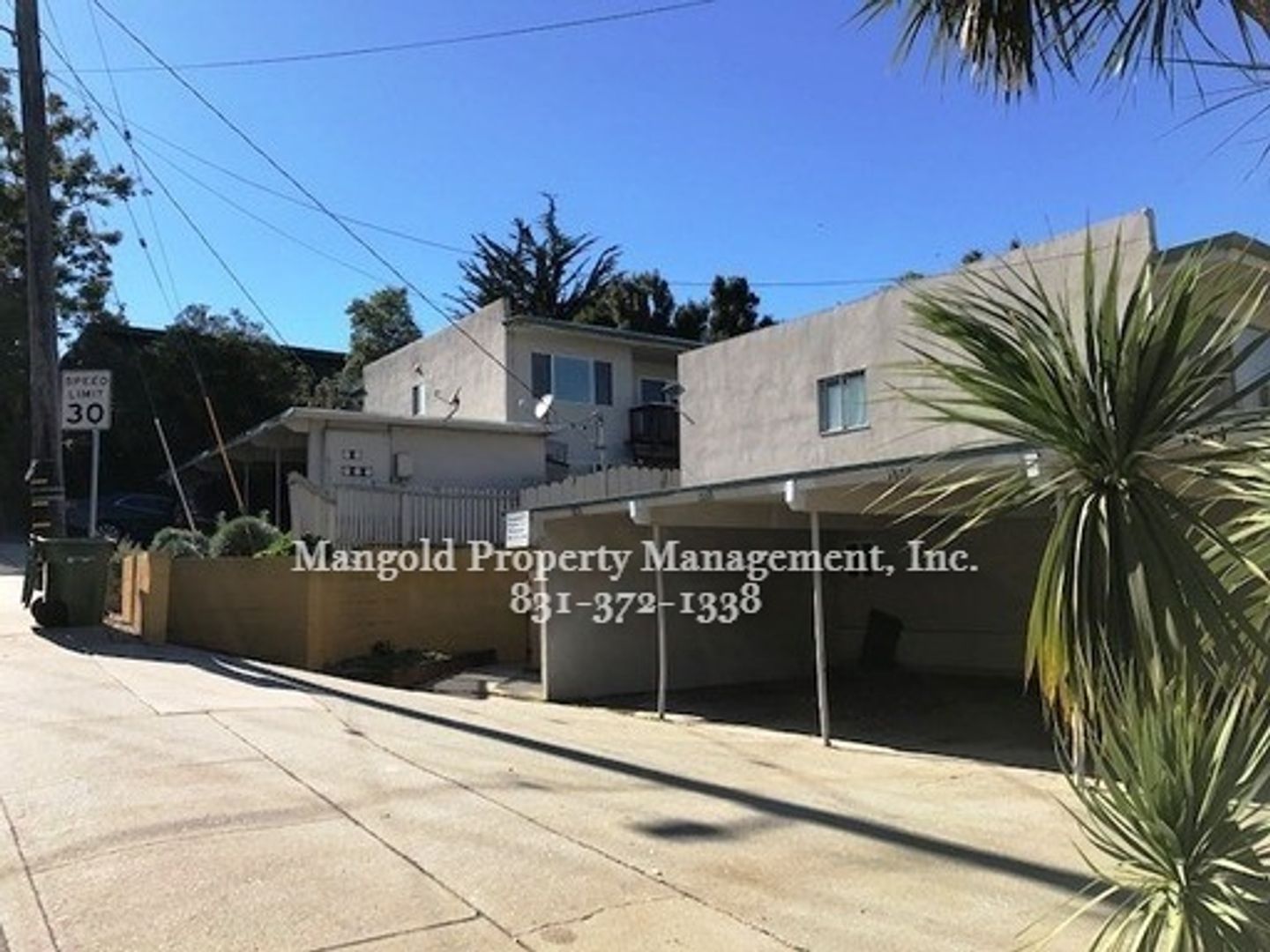 Monterey Apartment: 1864-1870 & 1872-1878 David Ave