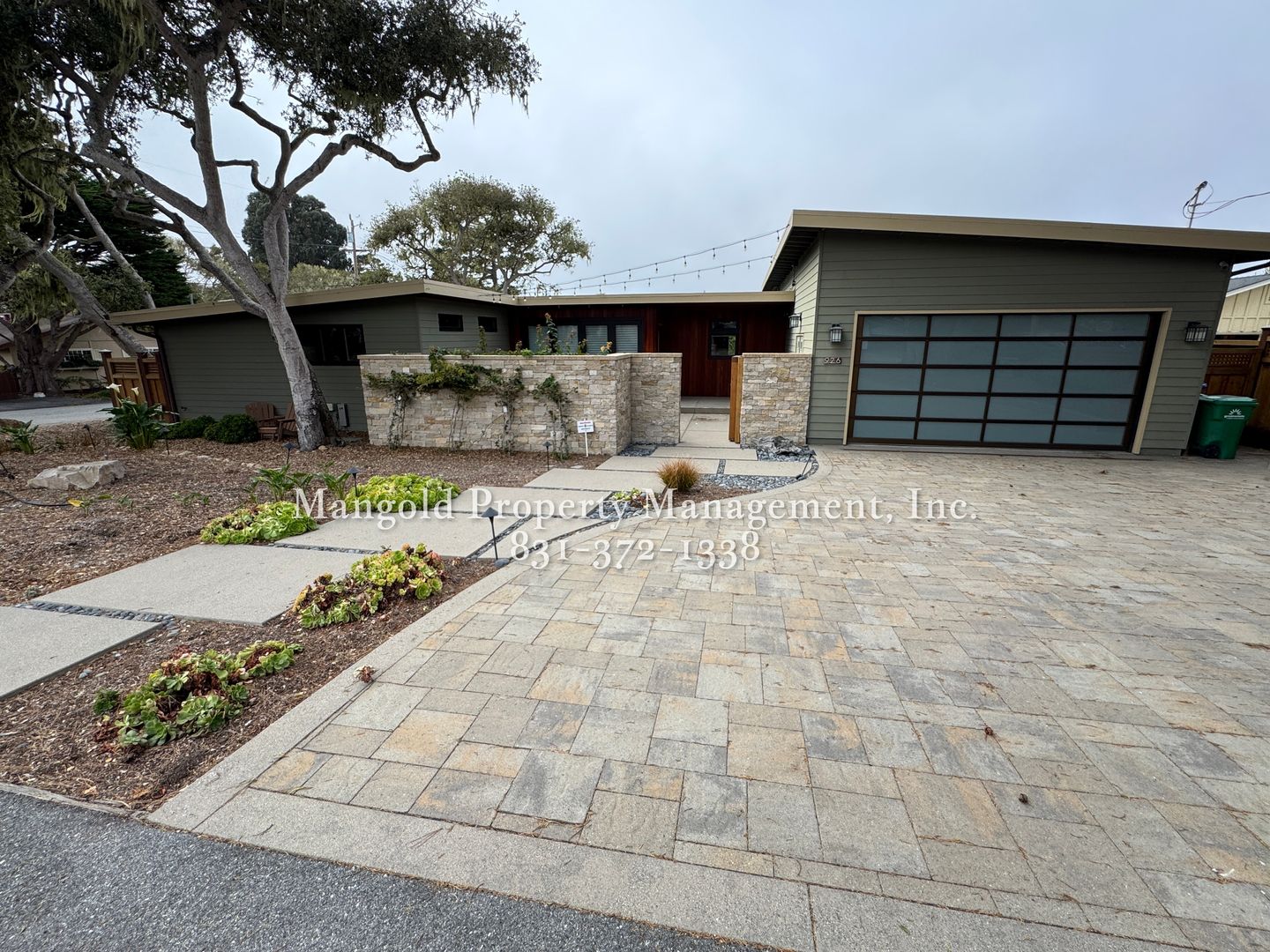 Pacific Grove House: 926 Ruth Court