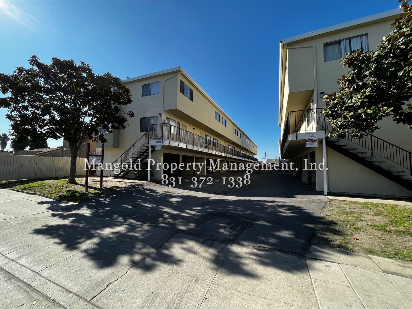 Salinas Apartment: 75 Hebbron Ave