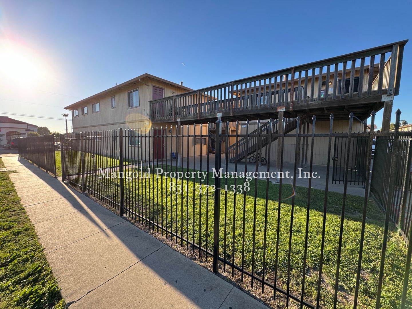Salinas Apartment: 719 Kilbreth Avenue
