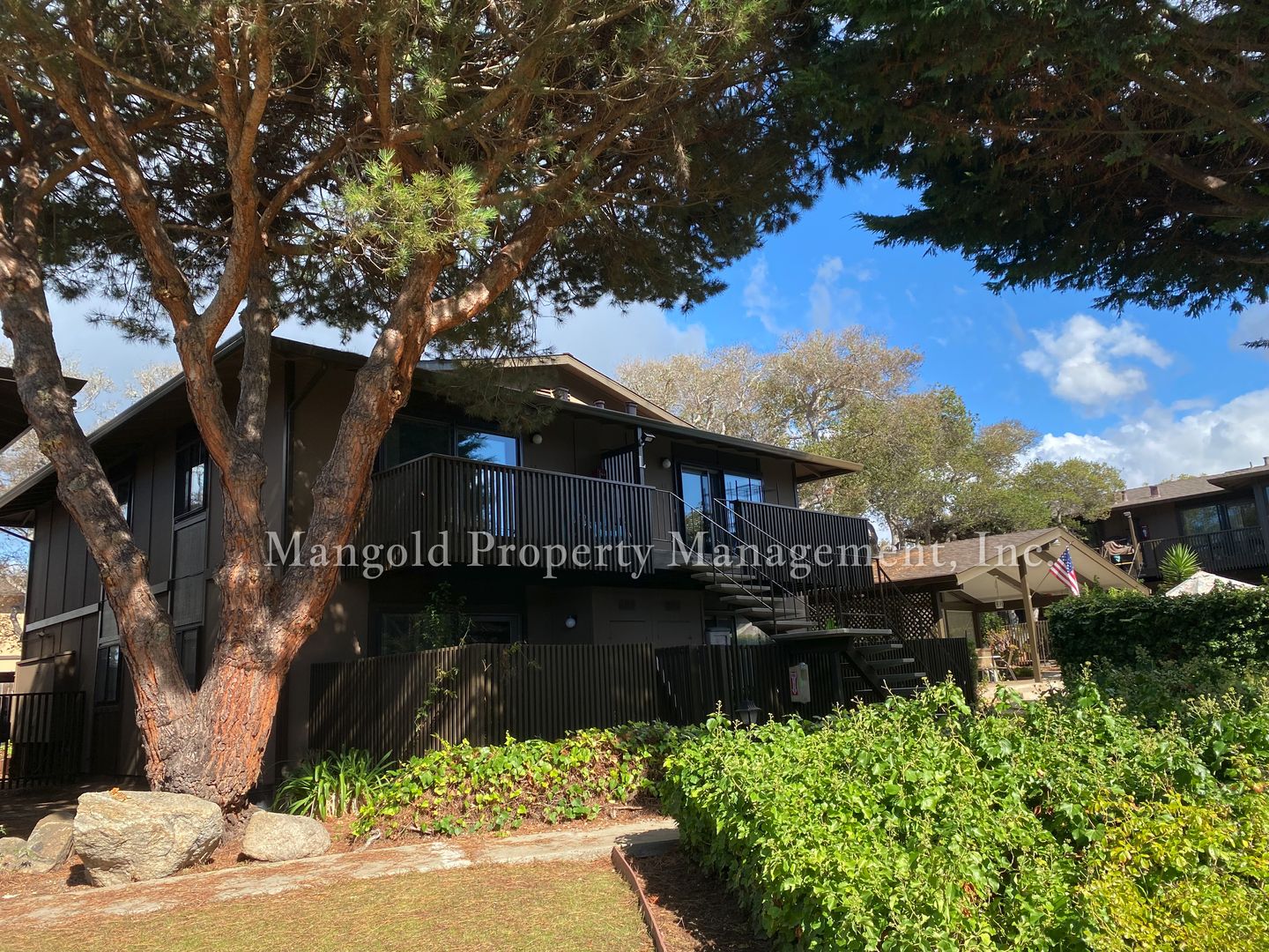 456 Dela Vina Ave J6, Monterey, CA 93940