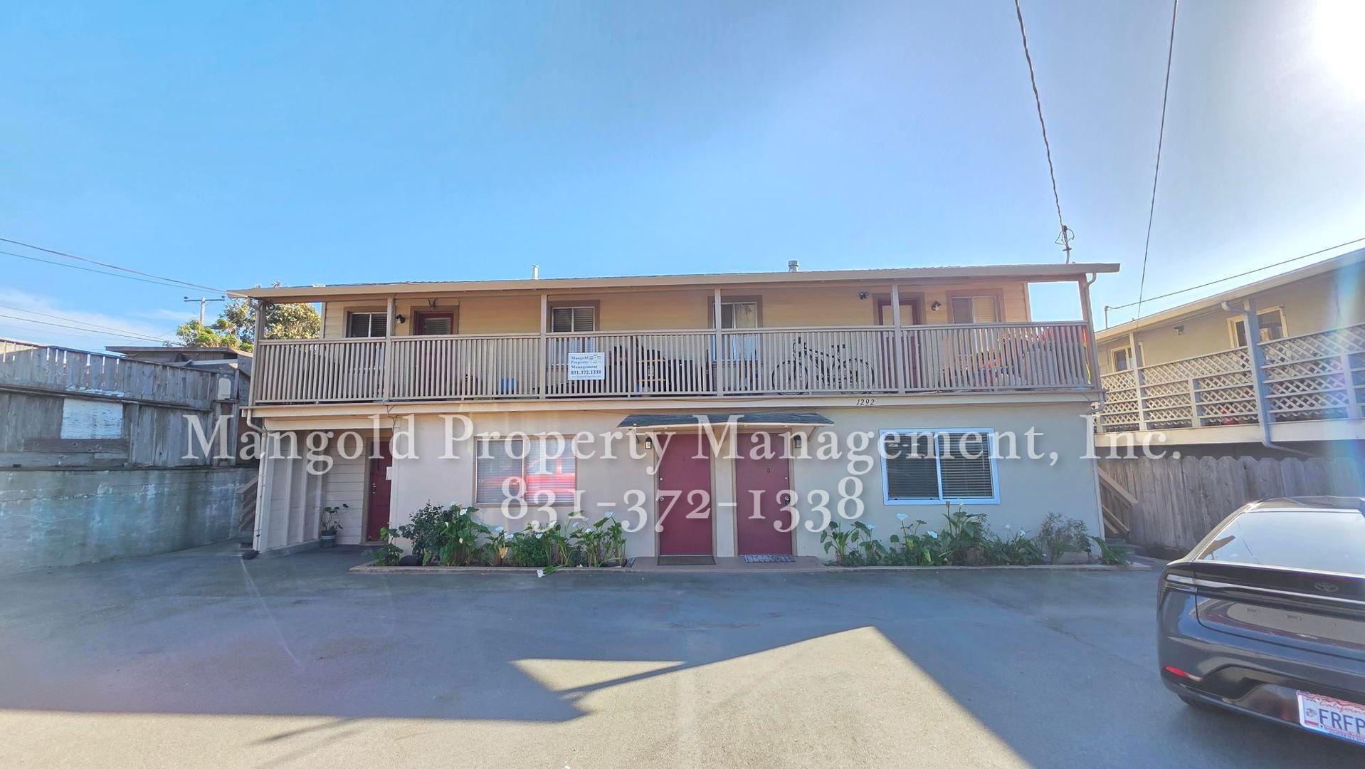 Seaside Apartment: 1292 LaJolla Avenue