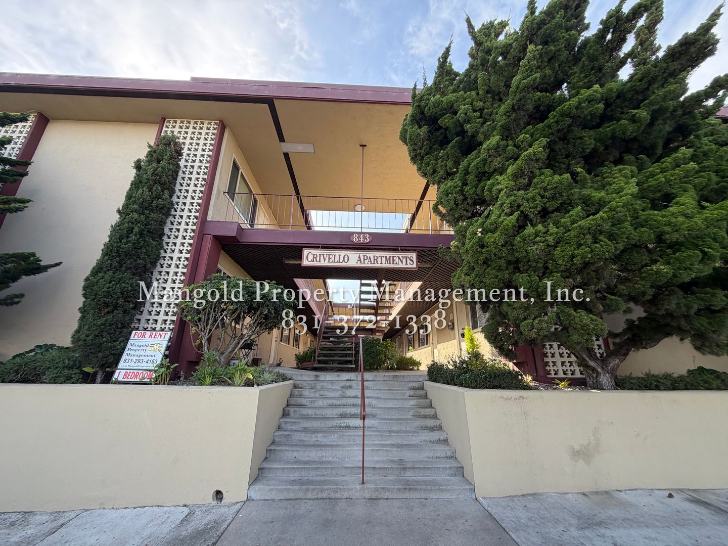 Monterey Apartment: 832-843 Hawthorne