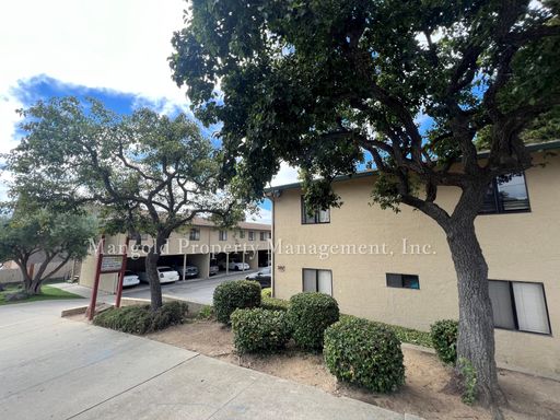 Upstairs Apartment Located In Salinas Neighborhood – photo 1