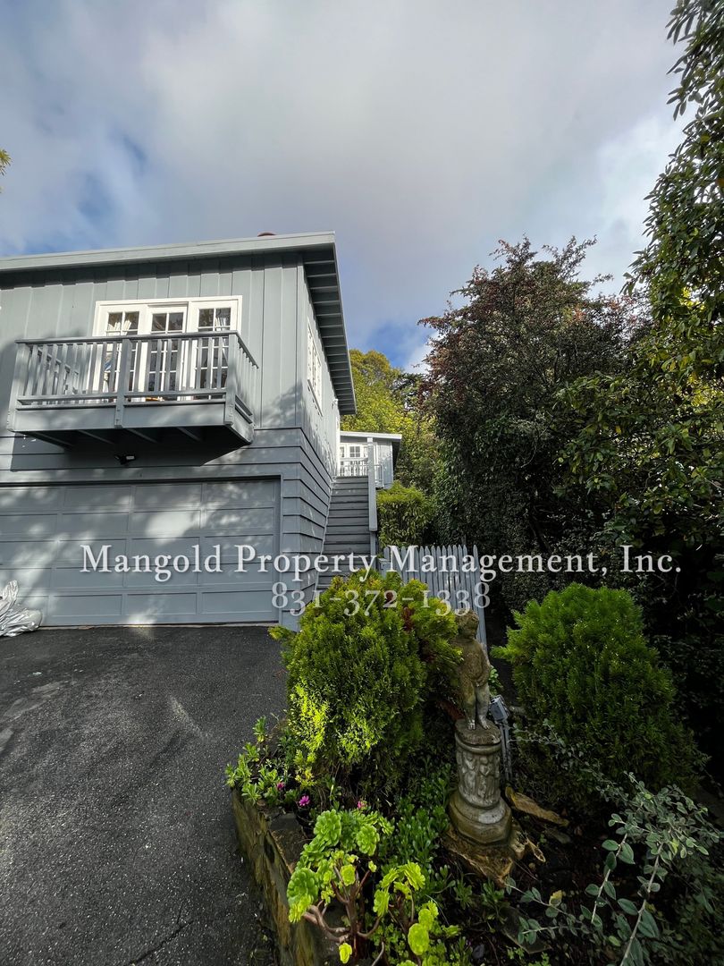 Carmel Apartment: 3rd SE Ocean on Torres