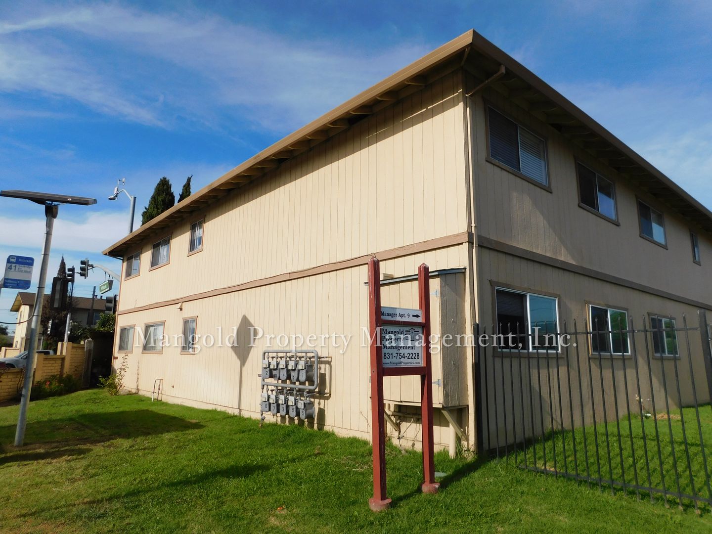 Salinas Apartment: 719 Kilbreth Avenue