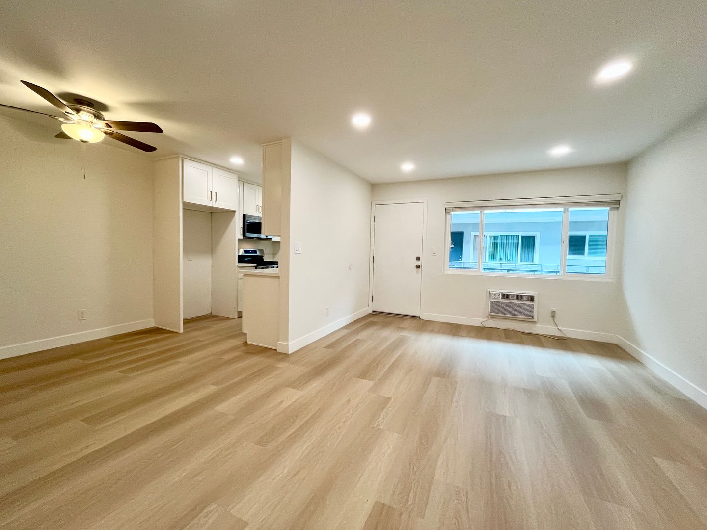 Glendale Apartment: 455 W. Dryden Street