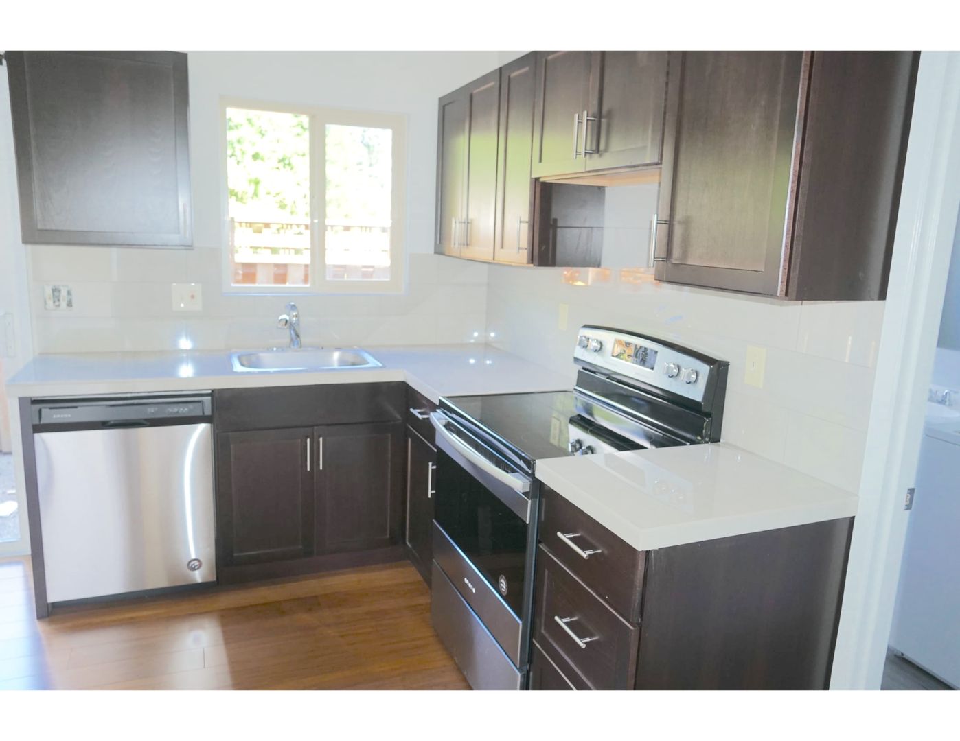 West Linn Apartment: 1684 8th Ave