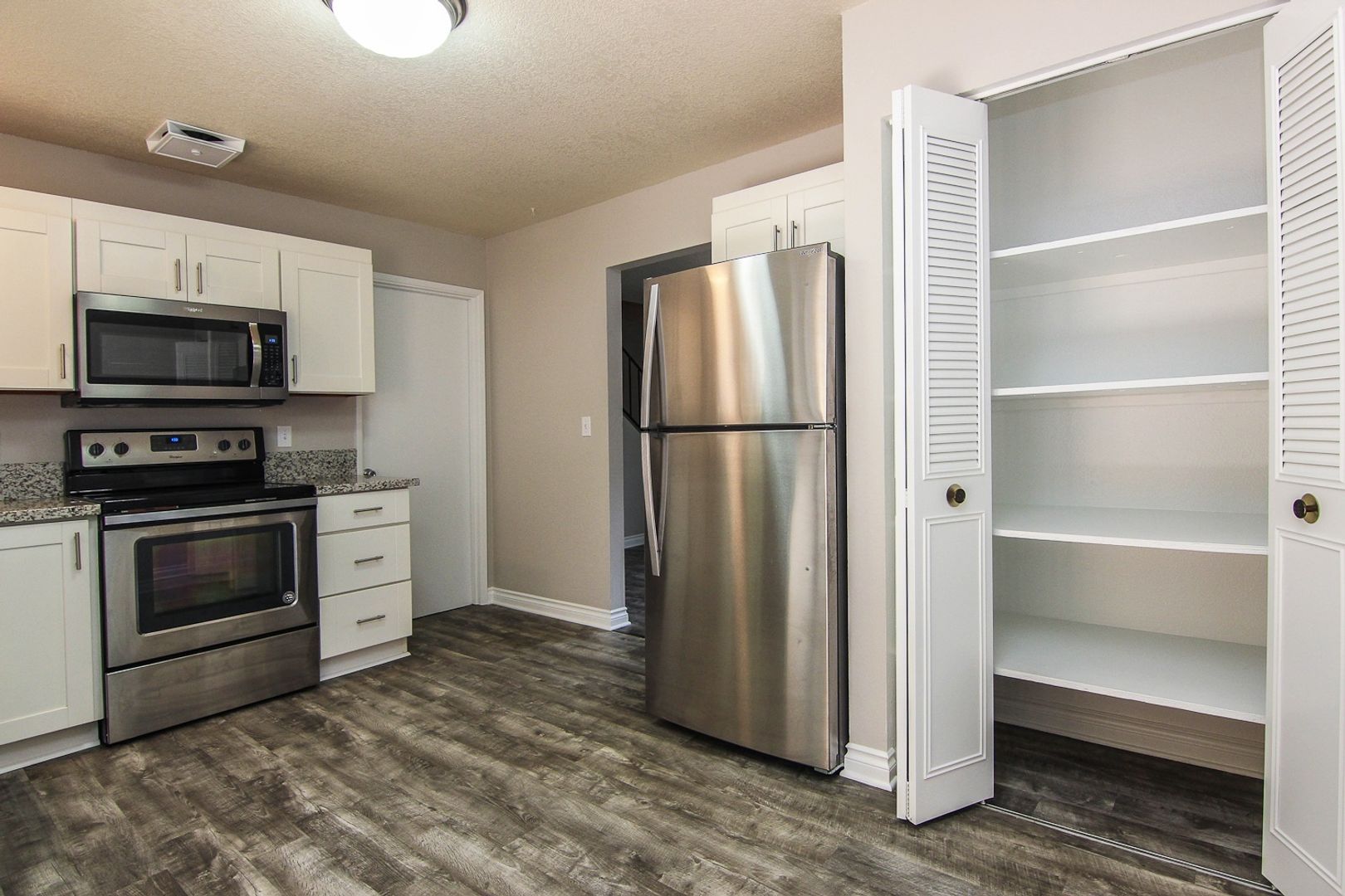 West Linn Apartment: 1684 8th Ave