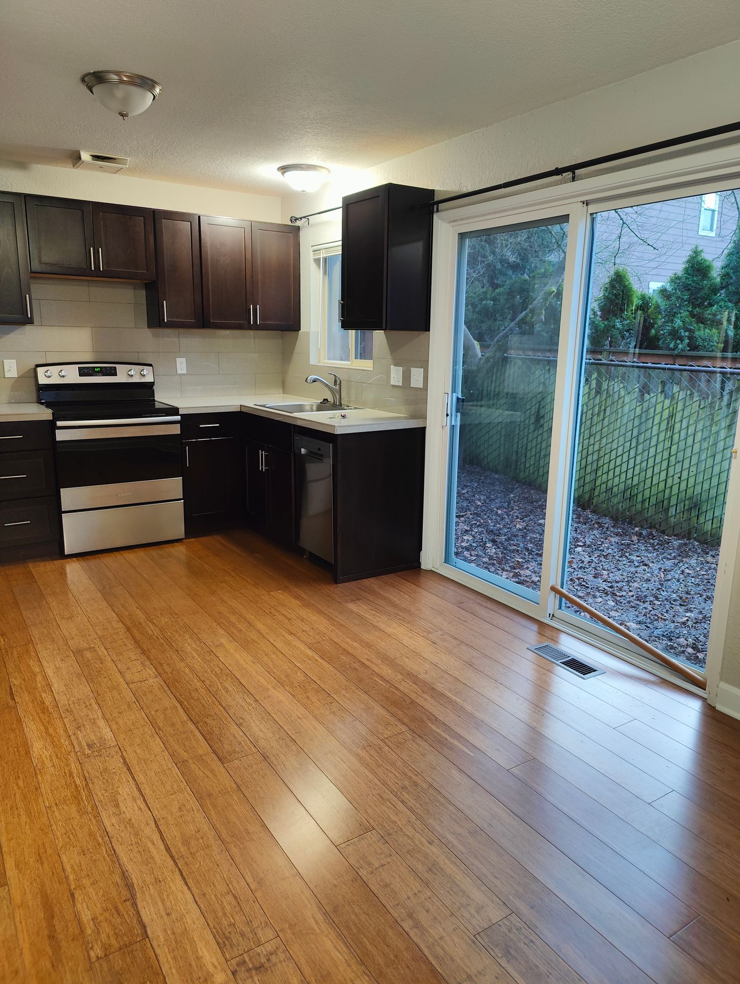 West Linn Apartment: 1684 8th Ave