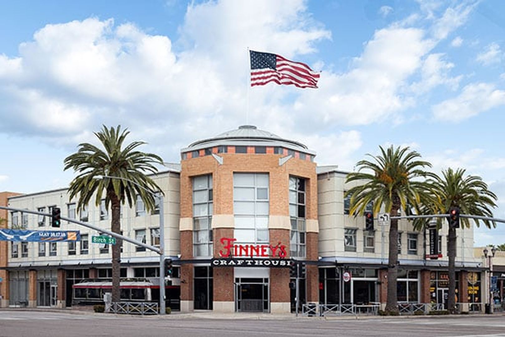 Brea Apartment: 215 S Brea Blvd.