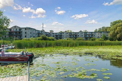 One Bedroom at the Lake – photo 1