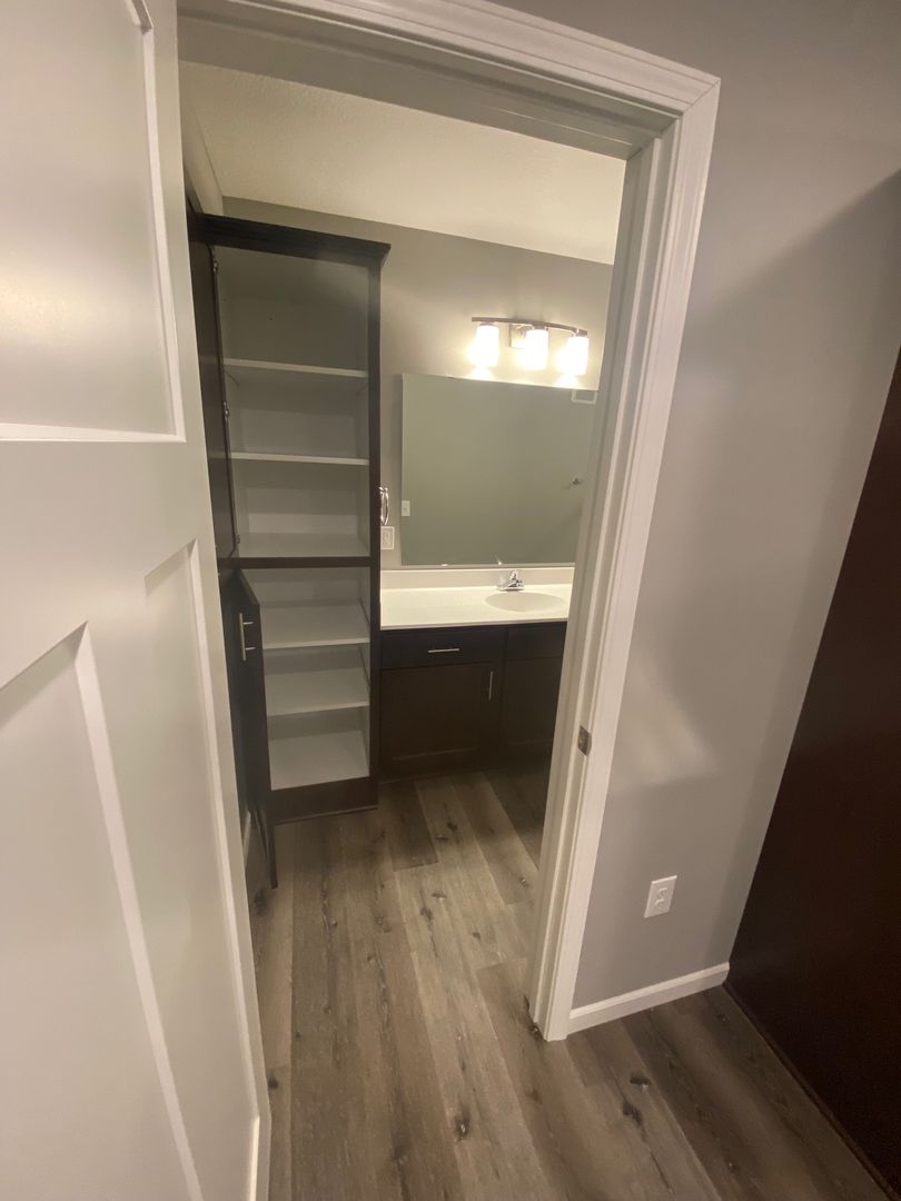 Dassel Apartment: 451 Erickson Way