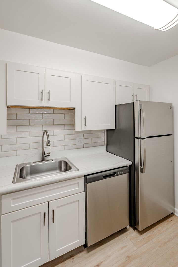 Beckley Apartment: 315 Pikeview Drive