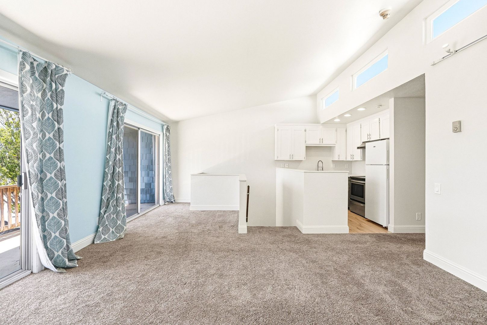 Watsonville Apartment: 308 Estrella Ave
