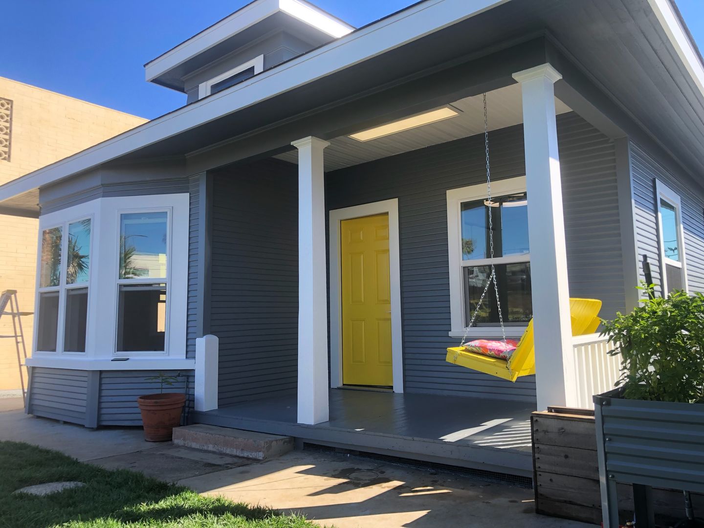 Oceanside House: 819 S Tremont St.