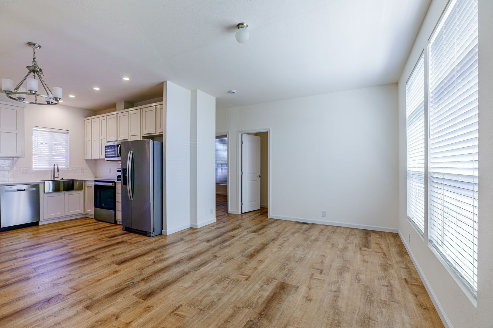 Beautiful Newer 3 Bedroom, 2 Bathroom Stand-Alone Home in Pleasure Point 3 of 12