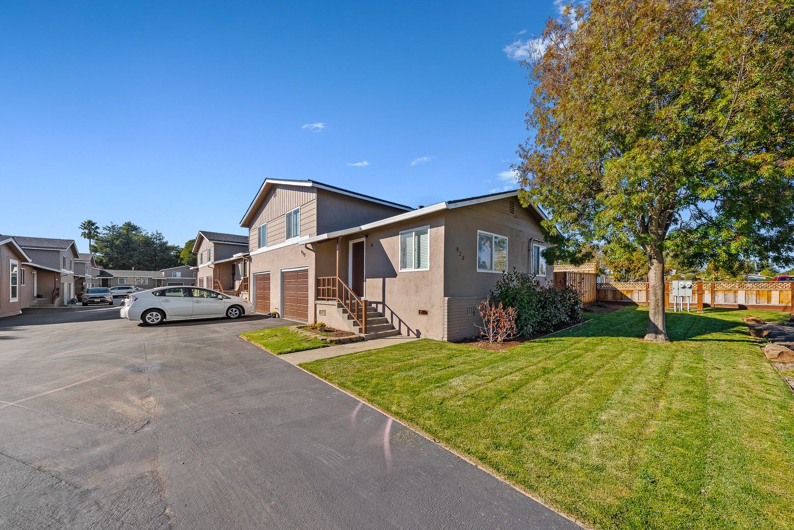 Santa Cruz Apartment: 35th Avenue (907 - 929)