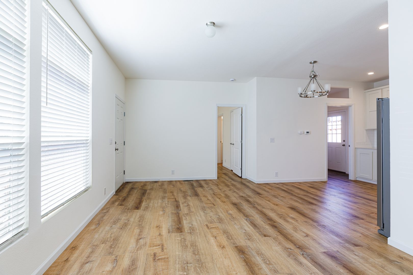 Beautiful Newer 3 Bedroom, 2 Bathroom Stand-Alone Home in Pleasure Point 7 of 12