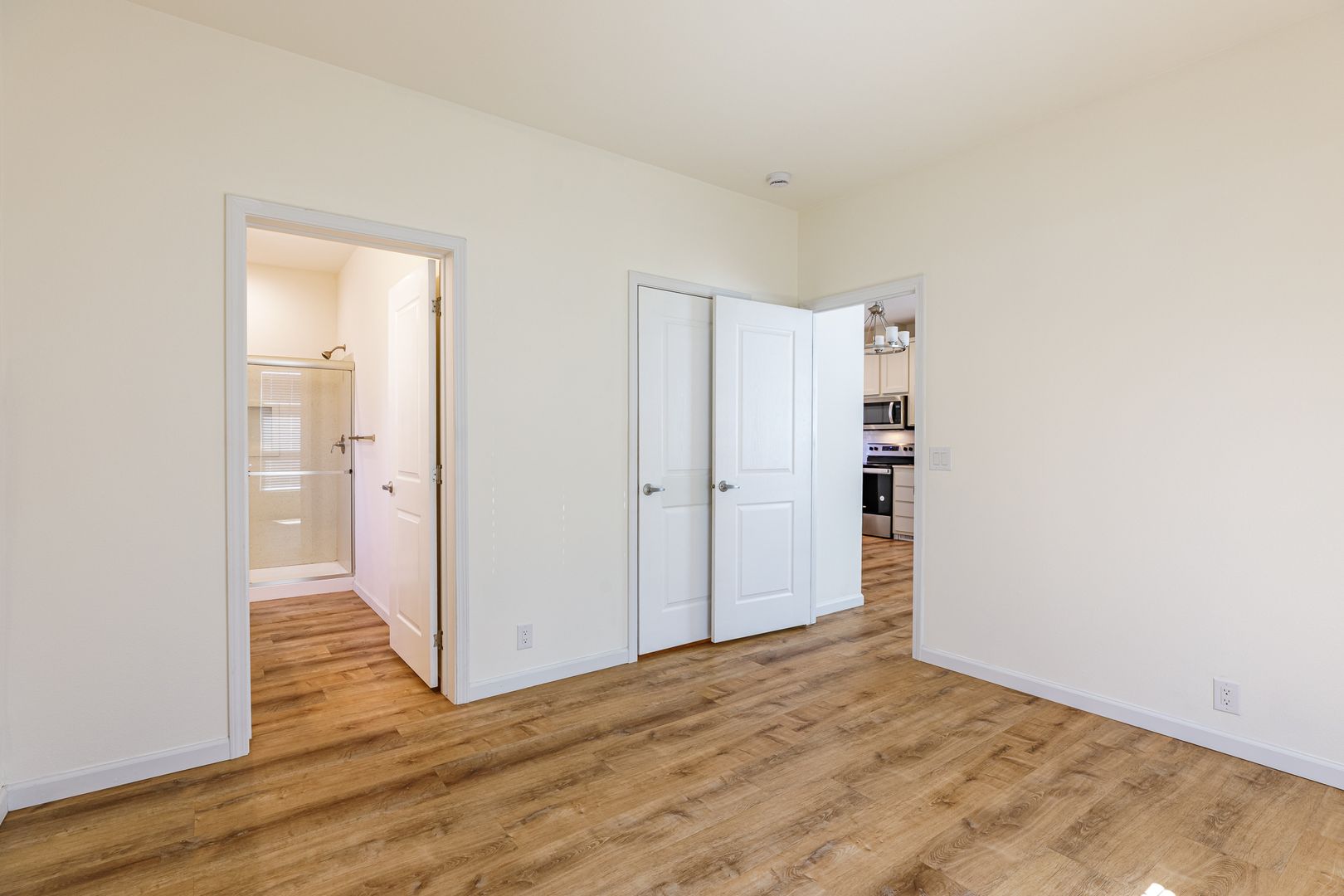 Beautiful Newer 3 Bedroom, 2 Bathroom Stand-Alone Home in Pleasure Point 9 of 12
