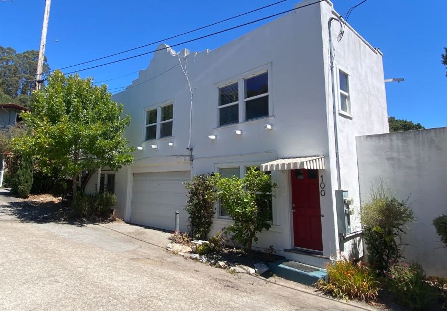 Santa Cruz House: 100 Edgecliff Way