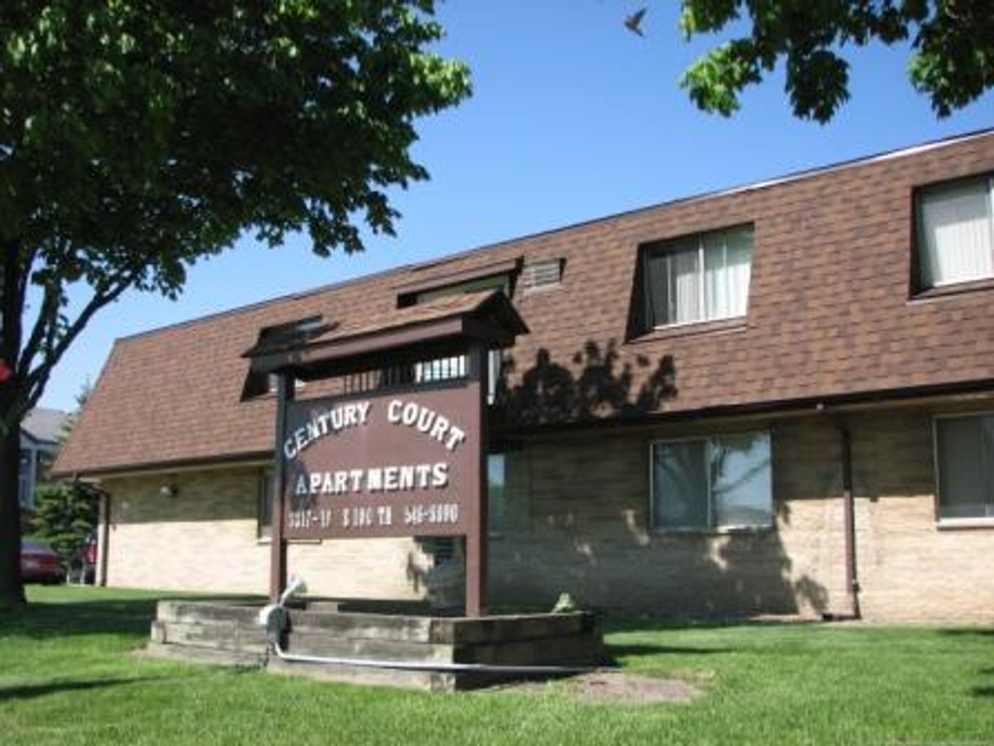 Greenfield Apartment: 3317-3319 S. 100th St.