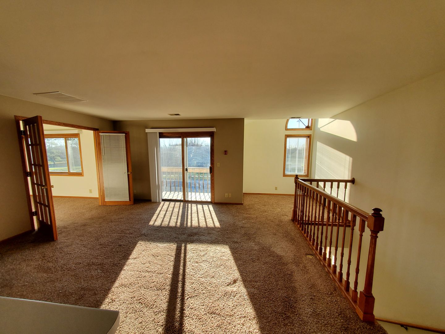 Pewaukee Apartment: 1344 Meadowcreek Dr.