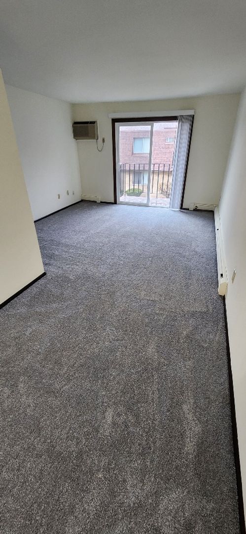 Greenfield Apartment: 3317-3319 S. 100th St.