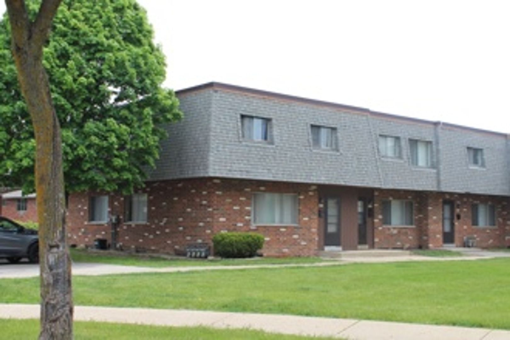 Milwaukee Townhome: 3237-3275B S. 99th St.