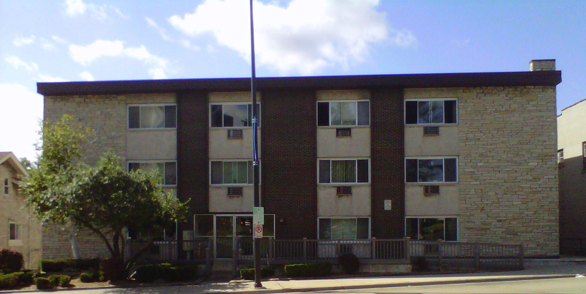 West Milwaukee Apartment: 5027 W. National Ave.