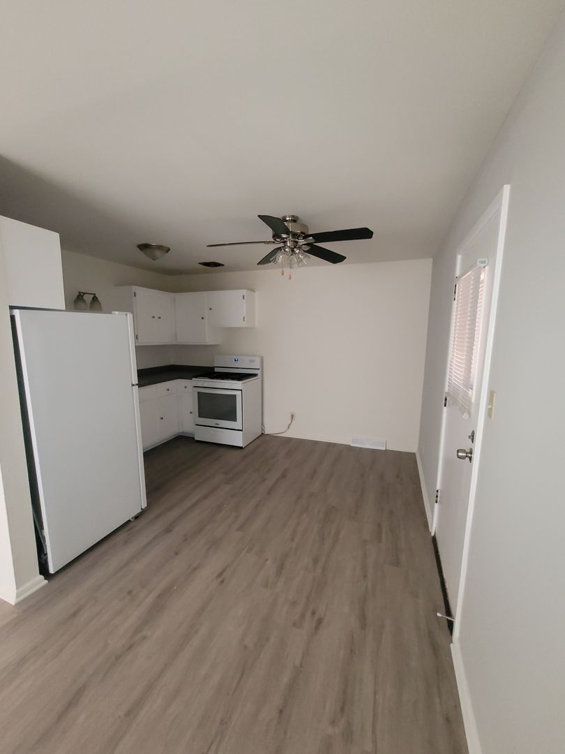 Milwaukee Townhome: 3237-3275B S. 99th St.