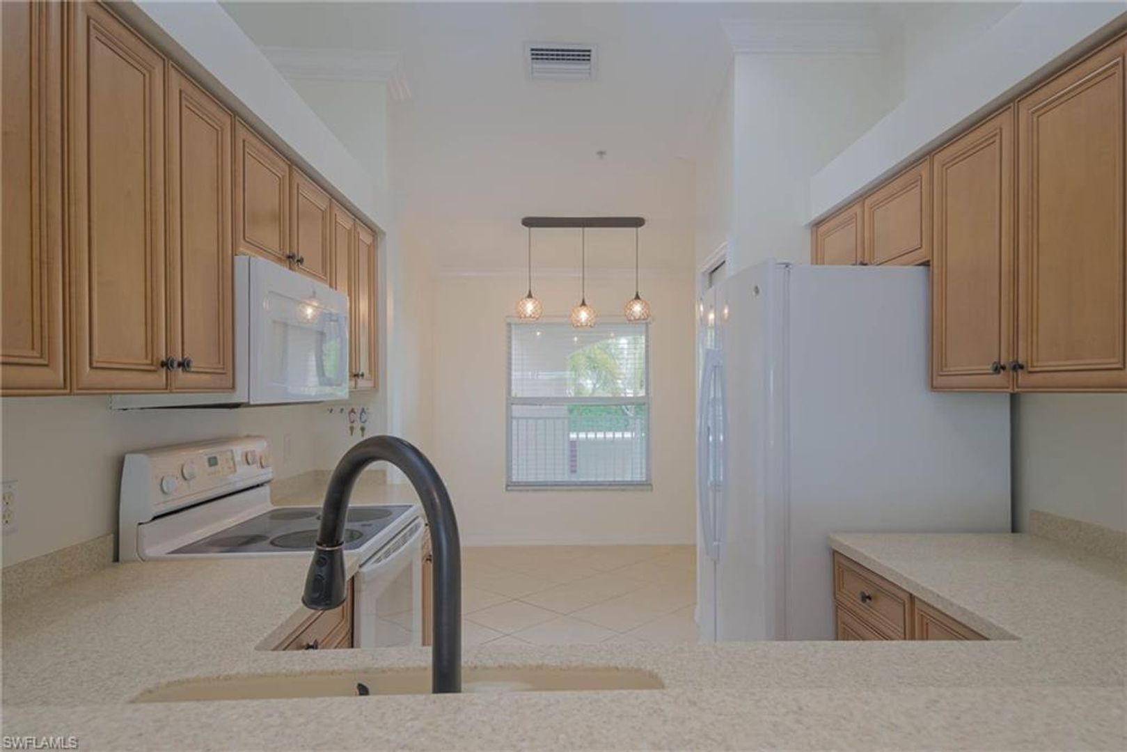 ESTERO Condo: 19930 Barletta LN Unit#1324