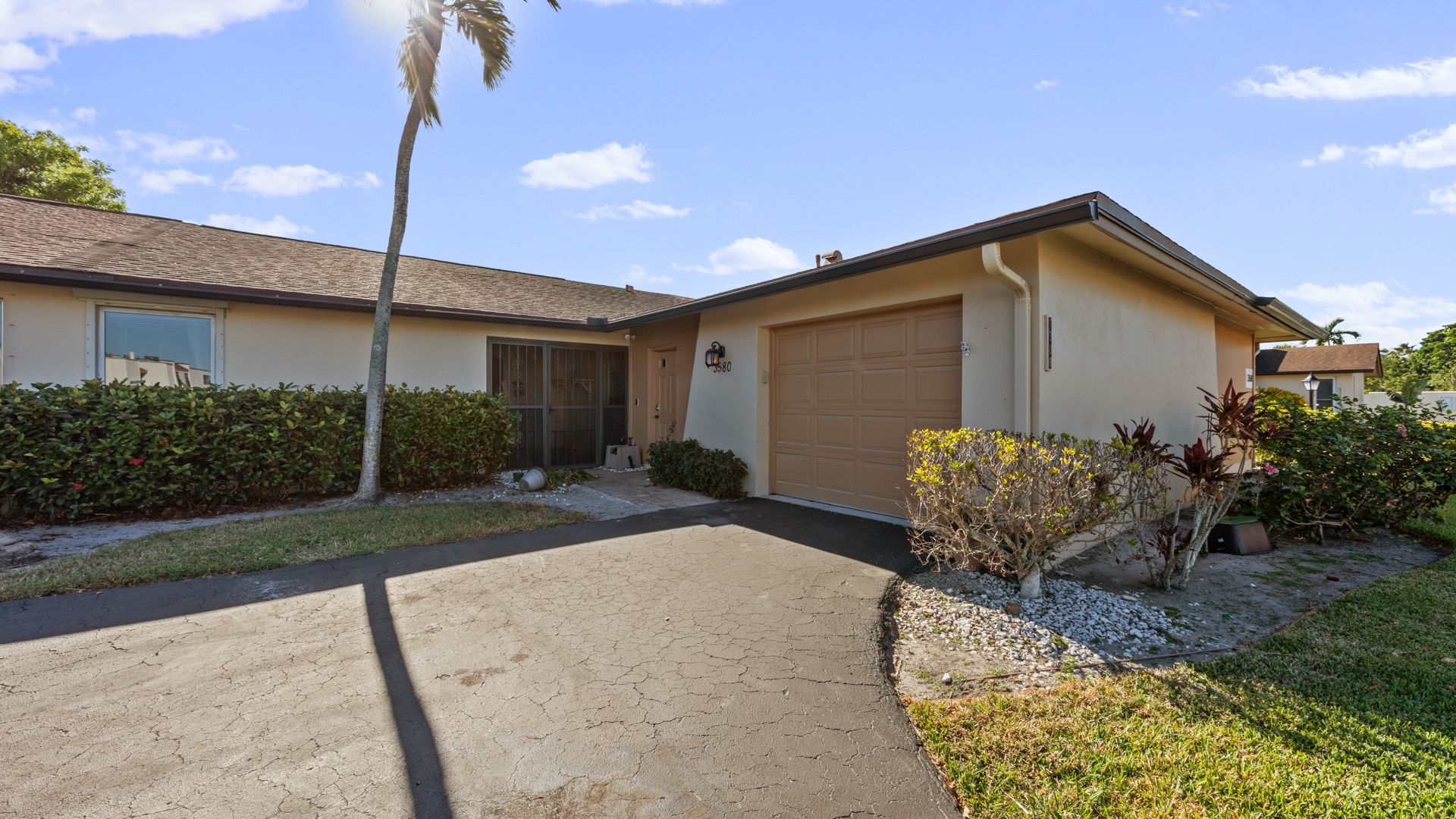 NAPLES House: 3580 BOCA CIEGA