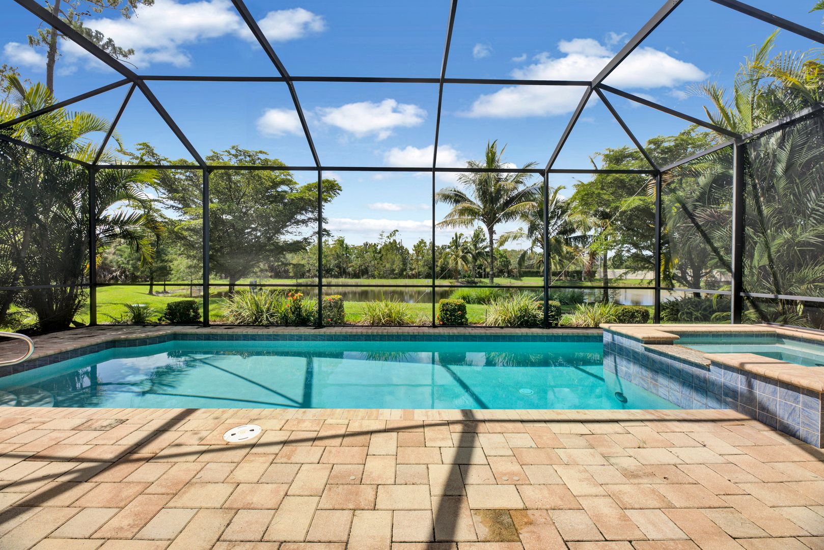 Naples House: 16176 Aberdeen Avenue