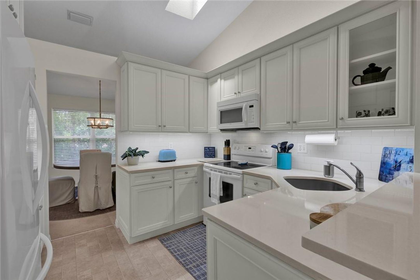 Naples, FL 34110 House: 386 Emerald Bay Cir #G4
