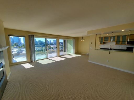 5-Minute Drive To Everything, Pool, Gym, VIEW! Available Now – photo 1