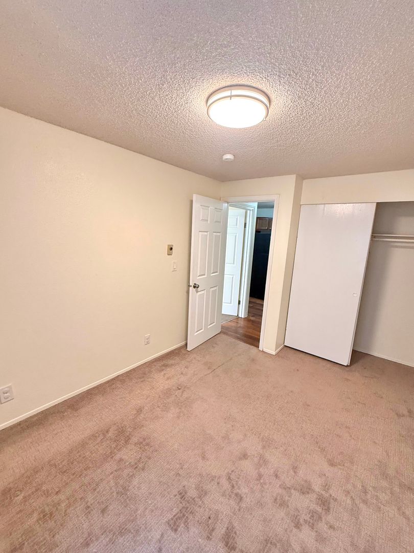 Spacious 2-Bedroom U-District Apartment | Tour Today! 10 of 12