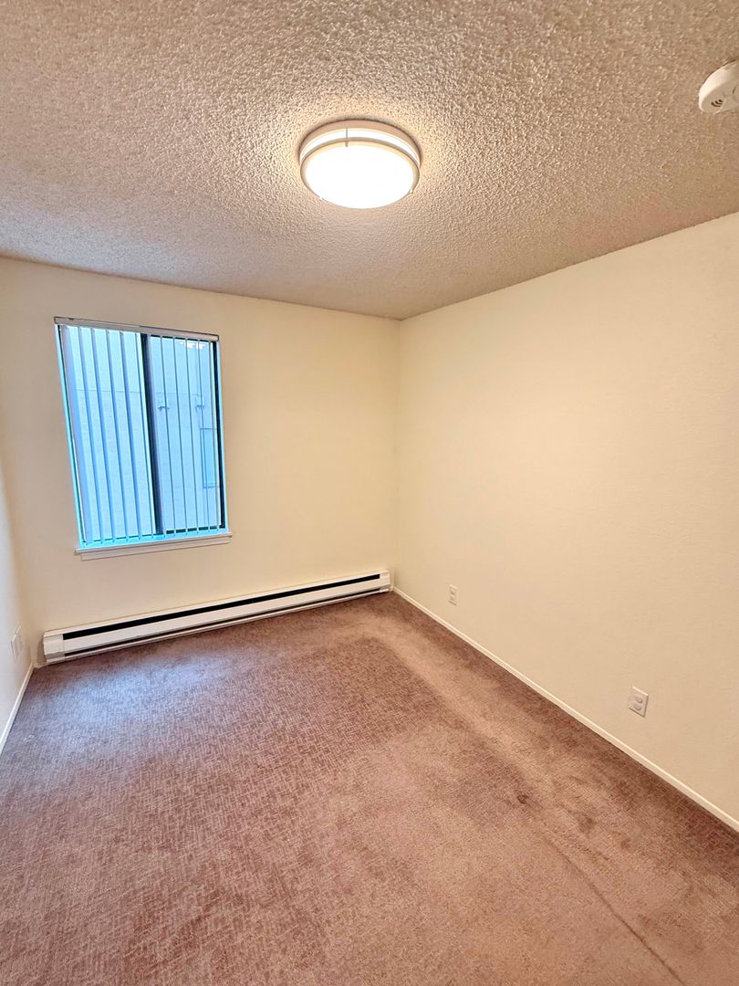 Spacious 2-Bedroom U-District Apartment | Tour Today! 8 of 12