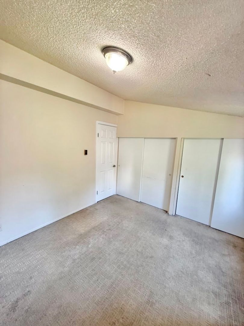 Modern 2-Bedroom Loft-Style Apartment in the Heart of the U-District | Tour Today! 12 of 12