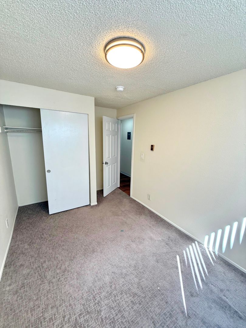 Spacious 2-Bedroom U-District Apartment | Tour Today! 14 of 20