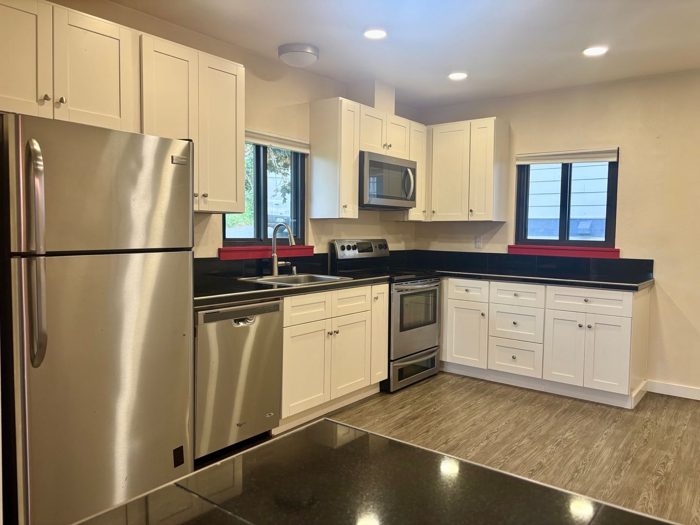 Seattle Apartment: 2018 S 104th St
