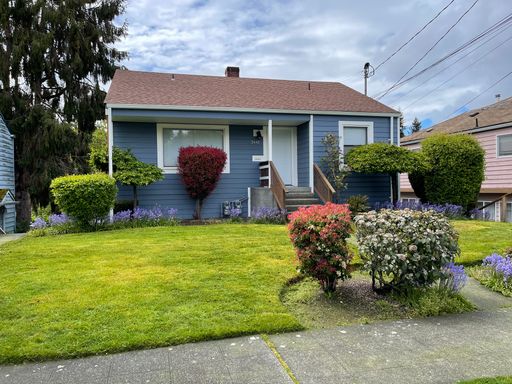 Newly Renovated Magnolia Duplex – photo 1