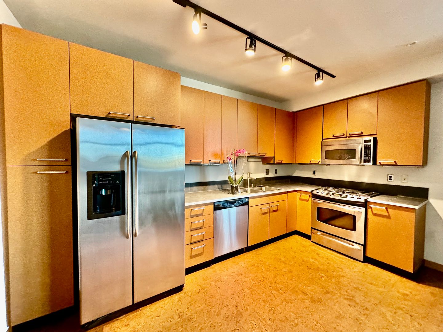 1414 BL HOANG 6 of 11