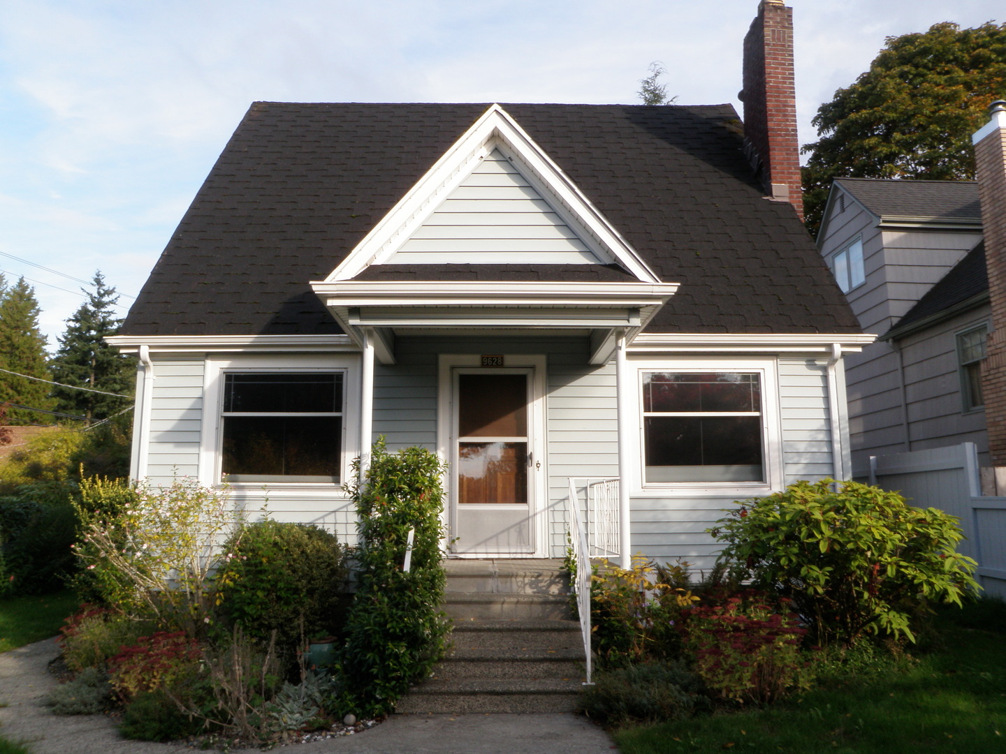 Seattle House: 9628 8th Ave NE