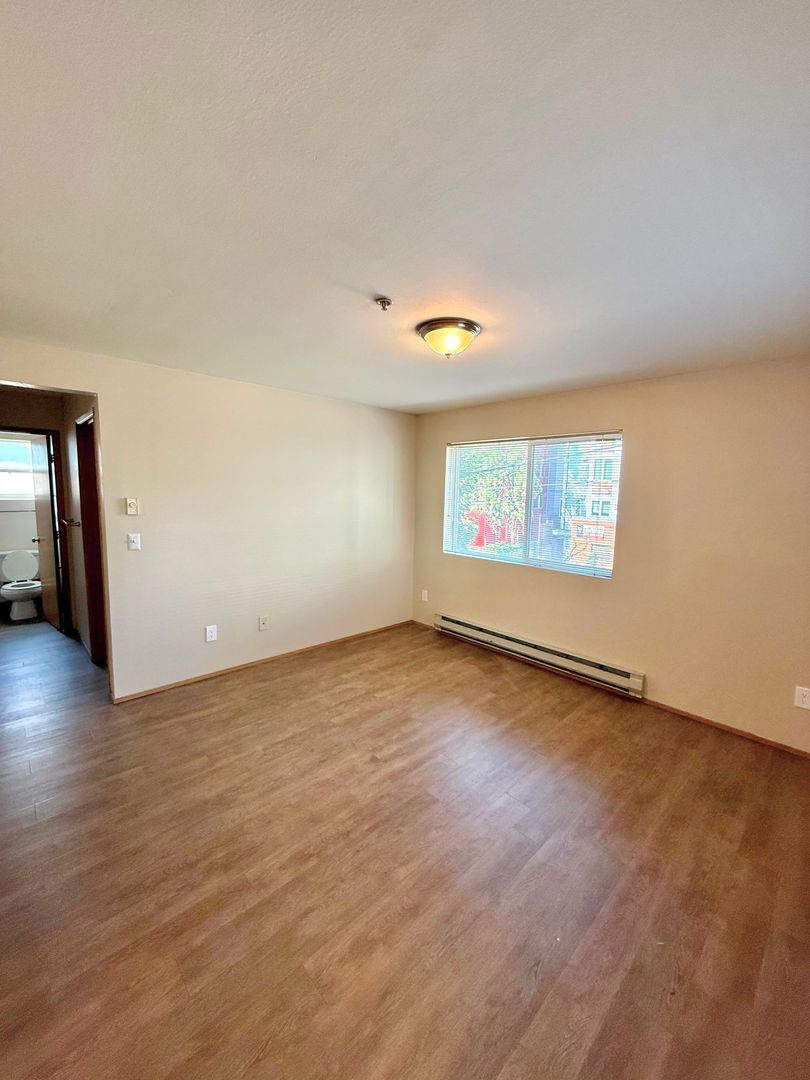 4236 TM Montlake Villas LLC 4 of 26